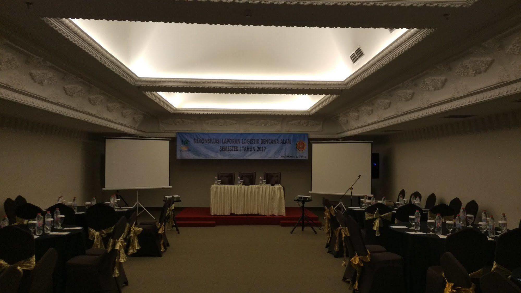 Hotel D'senopati Malioboro Grand Jogjakarta